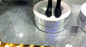 МОСКВА, ТРК "МЕТРОПОЛИС". УСТРОЙСТВО ДЕКОРАТИВНОГО ПОКРЫТИЯ